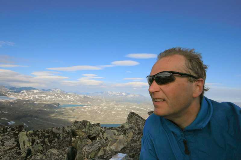 På Toppen av Hjelledalstind